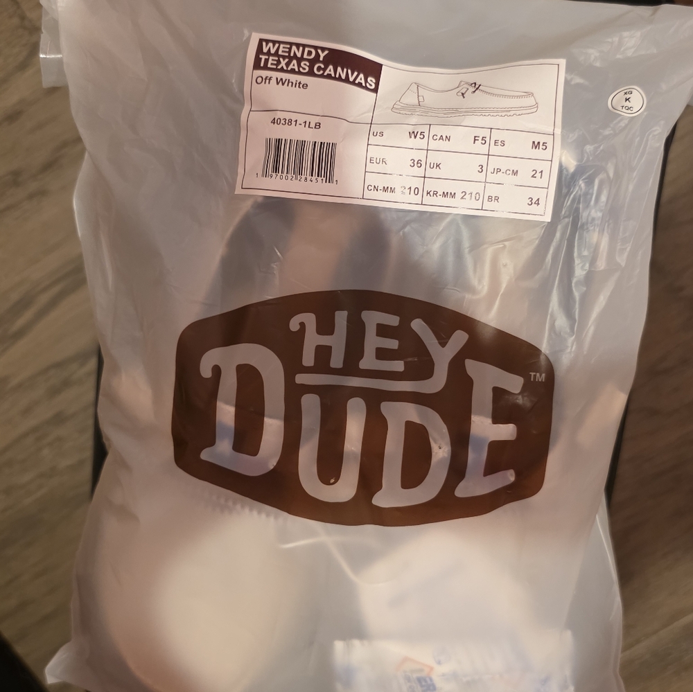 HeyDude - Picture 5 of 5